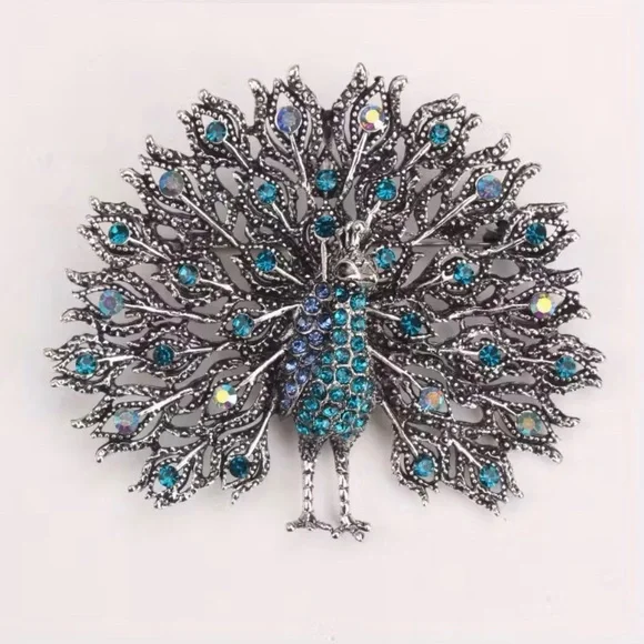 Peacock Rhinestone Encrusted Brooch Modern New Silver Tone - Picture 4 of 5